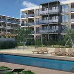 Pearl Apartment